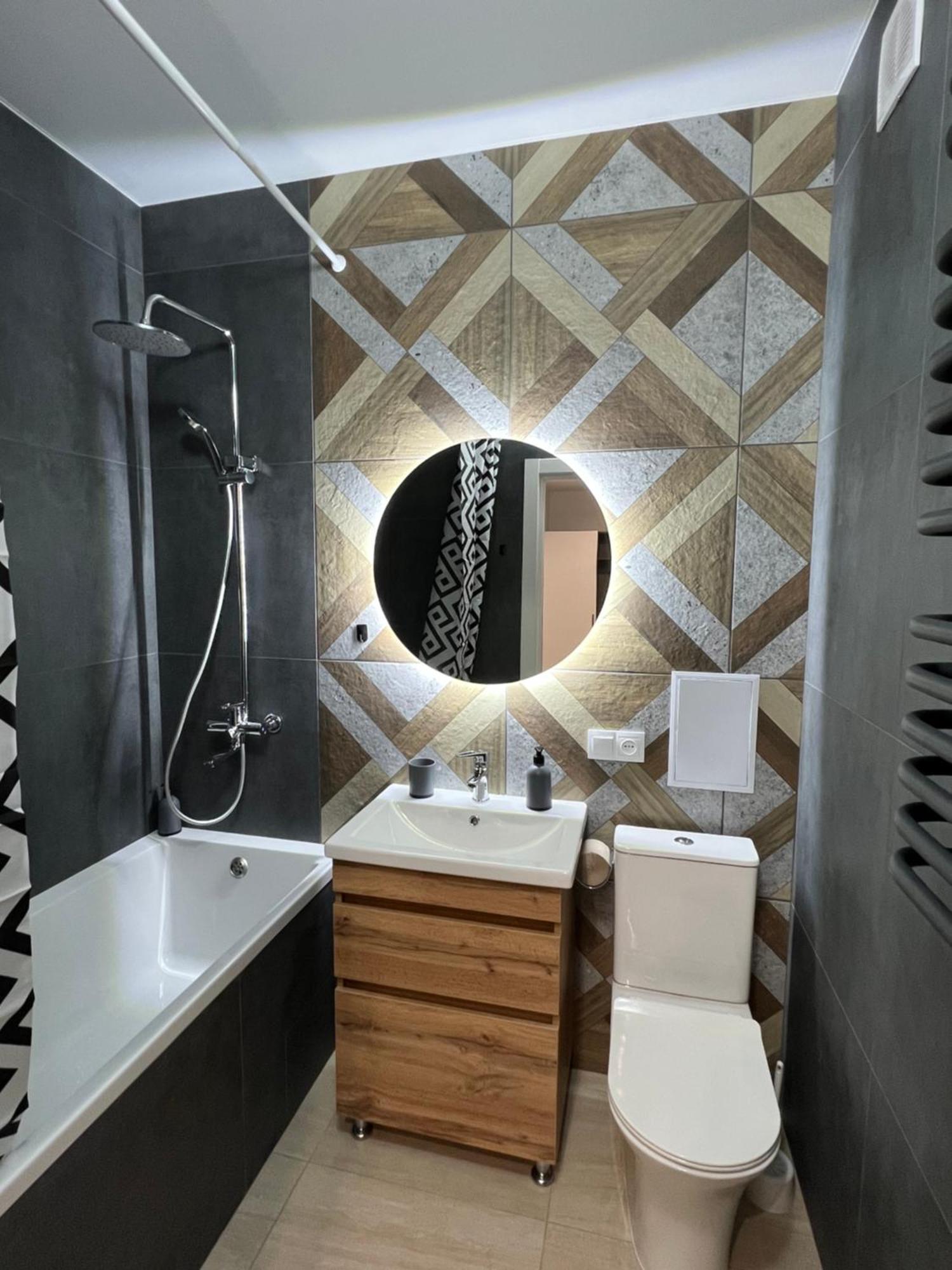 Apartment Premium In Center Ivano-Frankivszk Kültér fotó